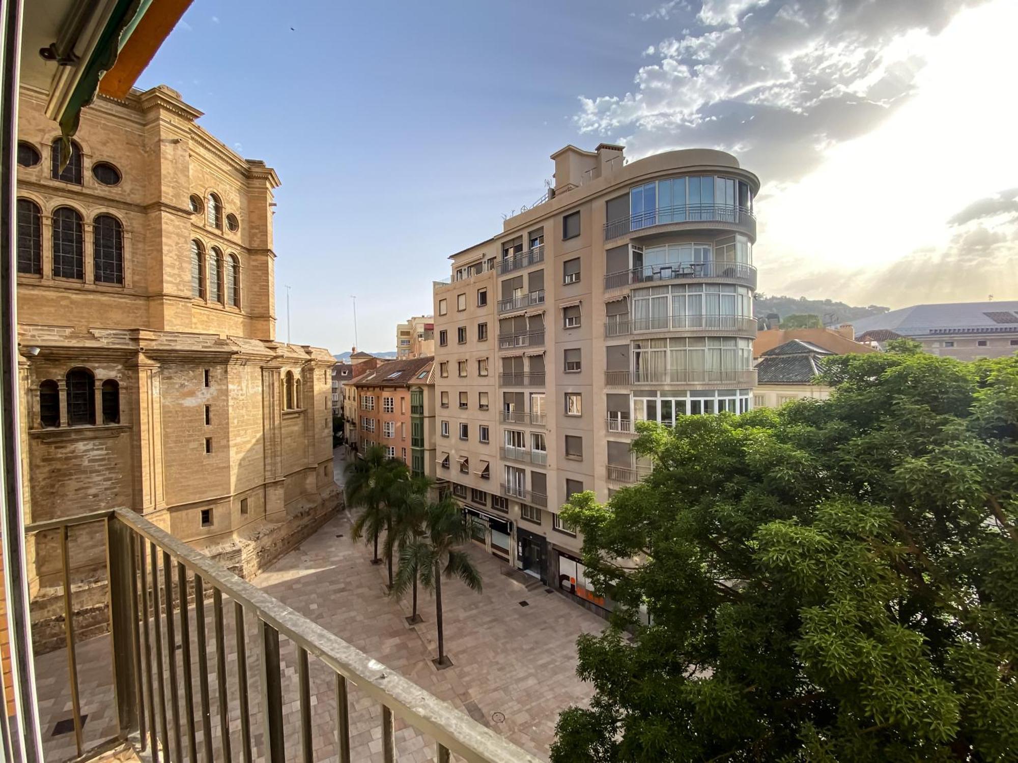 3 Rooms Y 3 Baths Y Aparcamiento Catedral Малага Екстер'єр фото